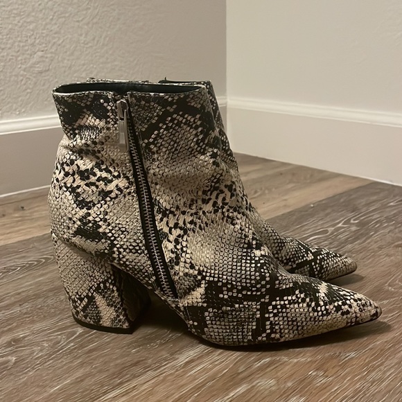 Snakeskin Booties - Picture 4 of 4
